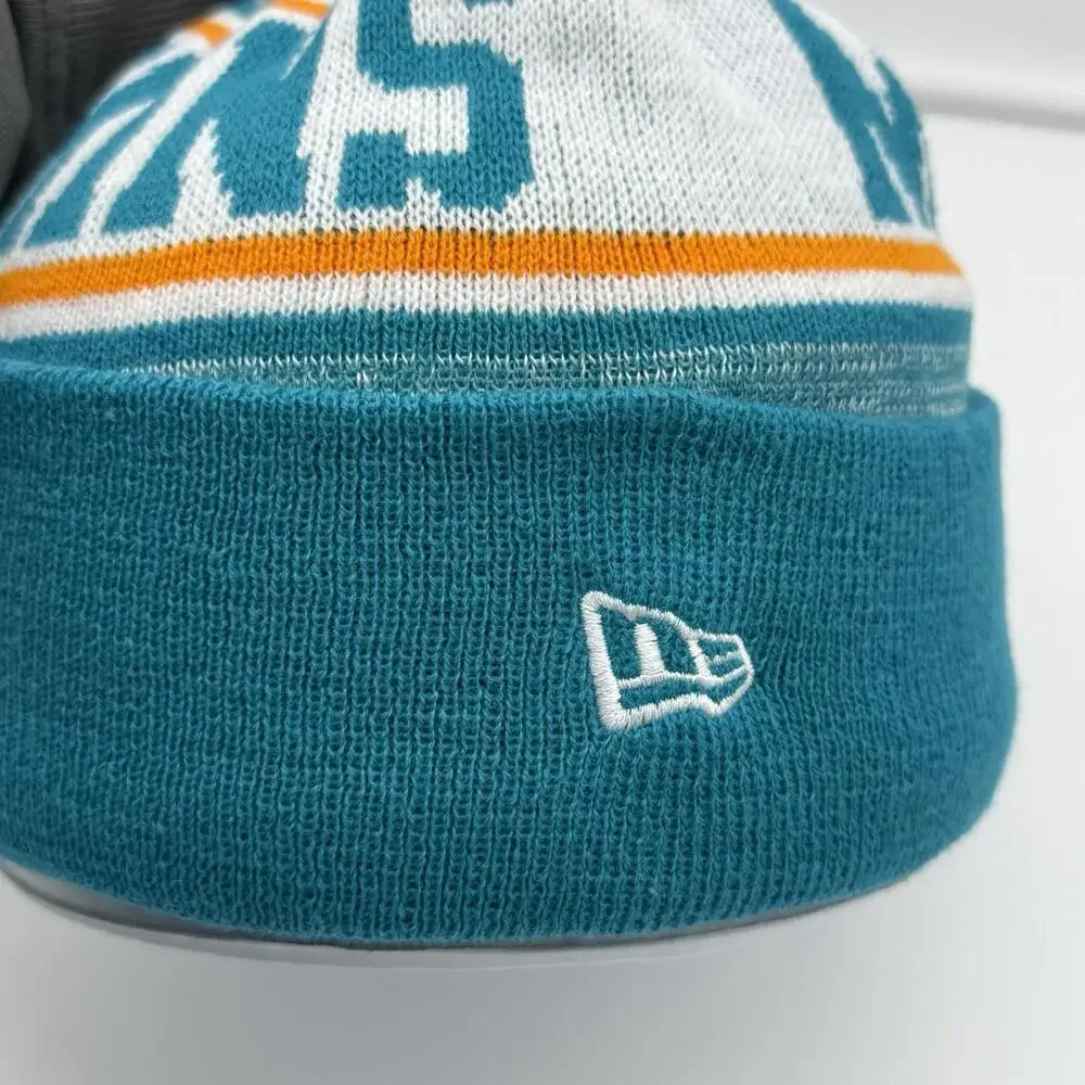 Miami Dolphins Hat Beanie Knit Pom Mens One Size Green NFL Football New Era NWT